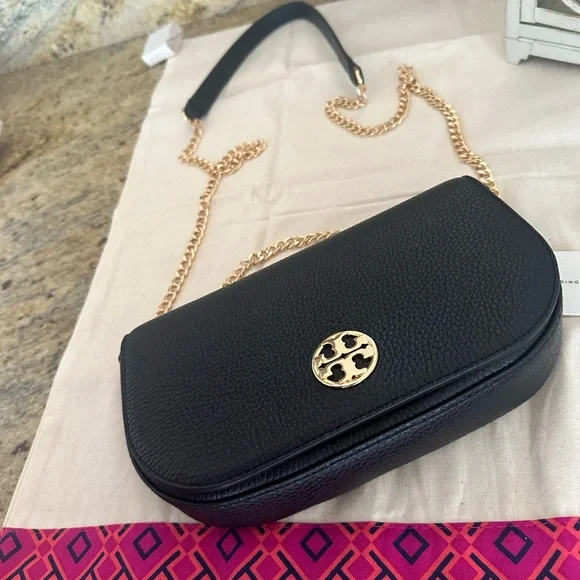 New Tory Burch Chelsea Pebbled Crossbody In black - Picture 2 of 8